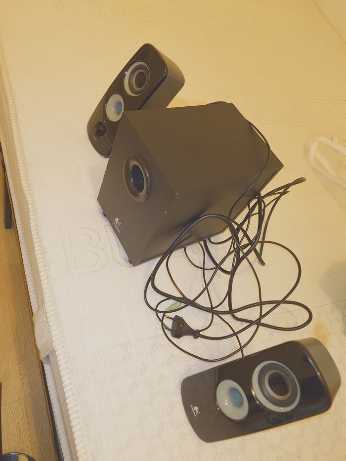 Enceinte logitech - photo numéro 2