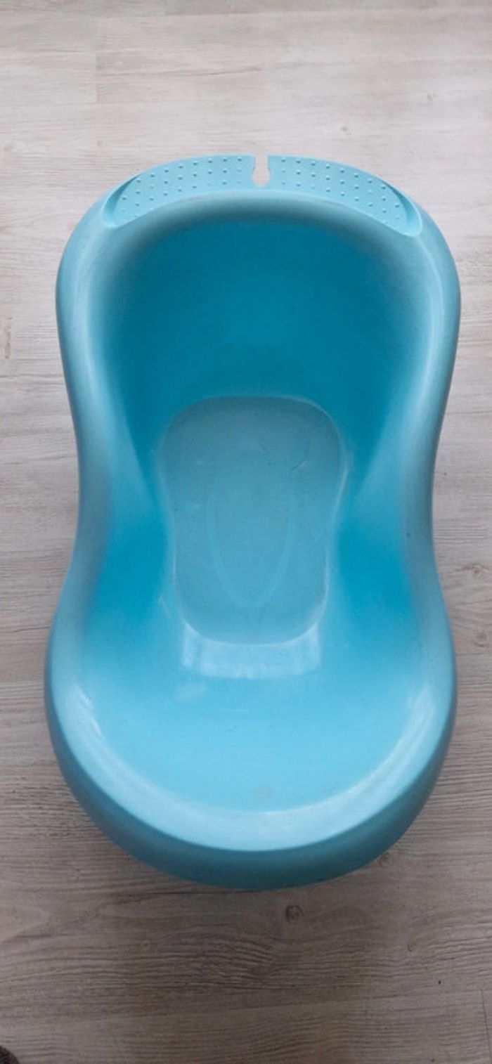 Baignoire bébé bleue