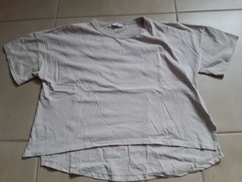 Top court et large beige femme en S ZARA TBE