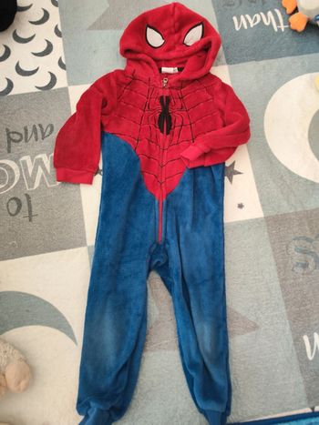 Pyjama combinaison spiderman