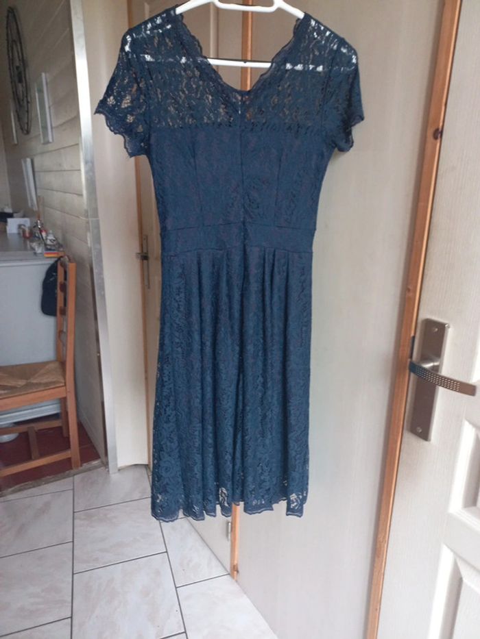 robe de cérémonie - photo numéro 4