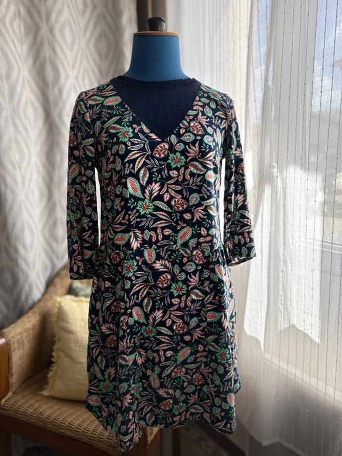 Robe fleuri - taille 36/S - Grain de malice - en très bon état