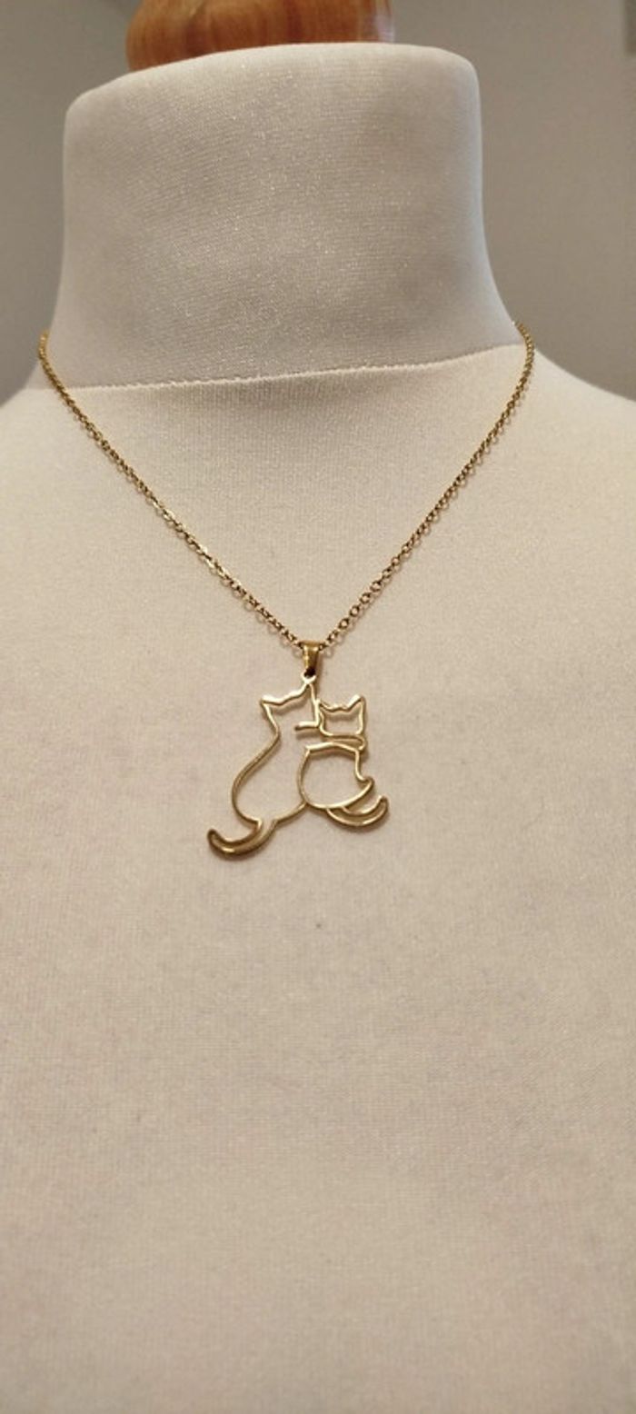 Collier chatmoureux 🐱 - photo numéro 2