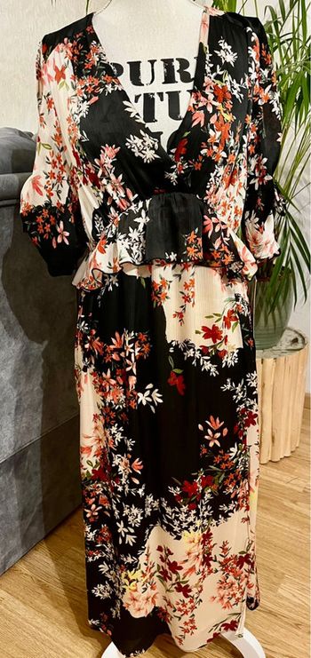Superbe robe neuve Zara taille M