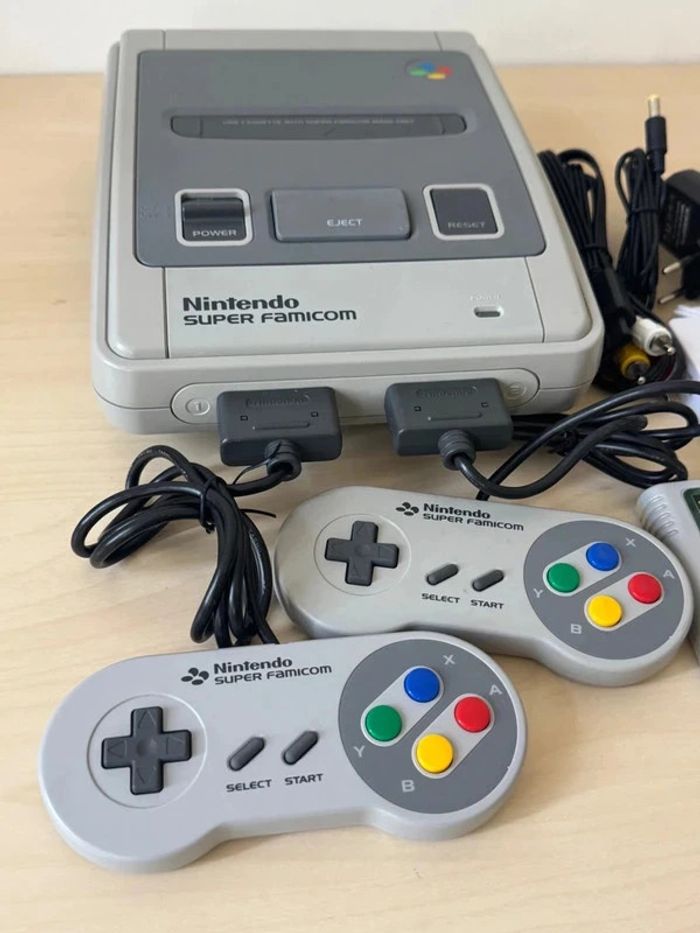 Console dézonée 60/50Hz Nintendo Super Famicom switchless + Donkey Kong Excellent état
