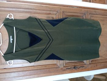 Robe cintrée kaki