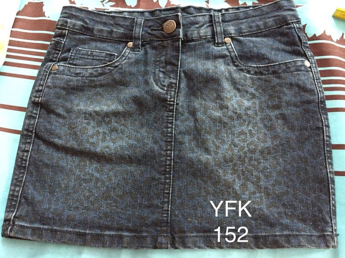 Jupe en jeans YFK Taille 152 neuve