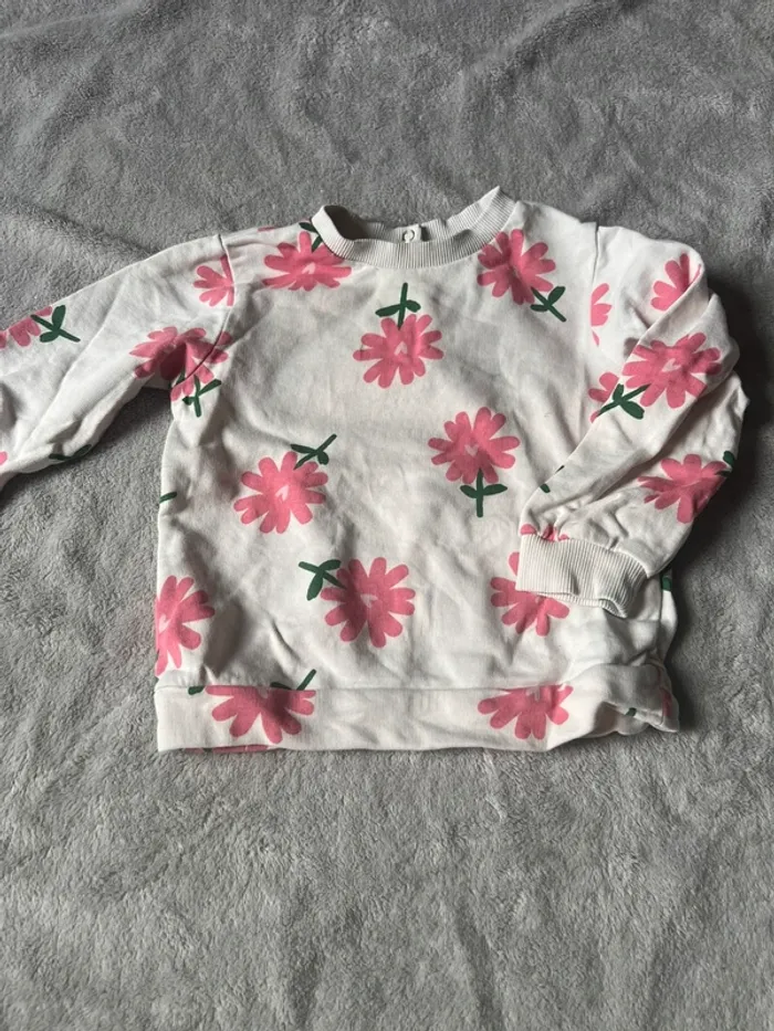 Pull fleuri