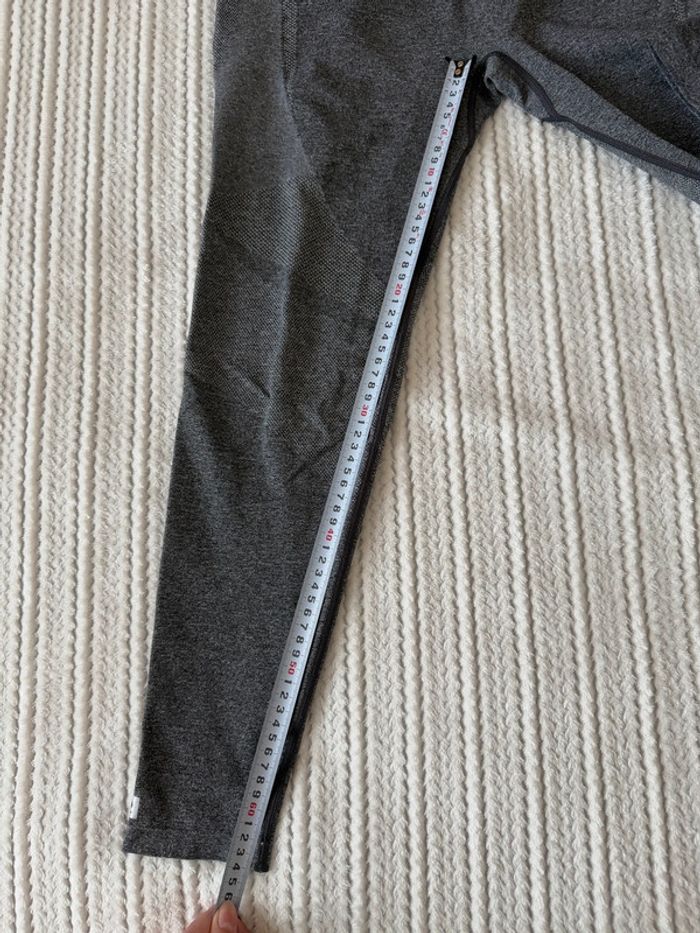 Legging sport gris / Taille L - photo numéro 9