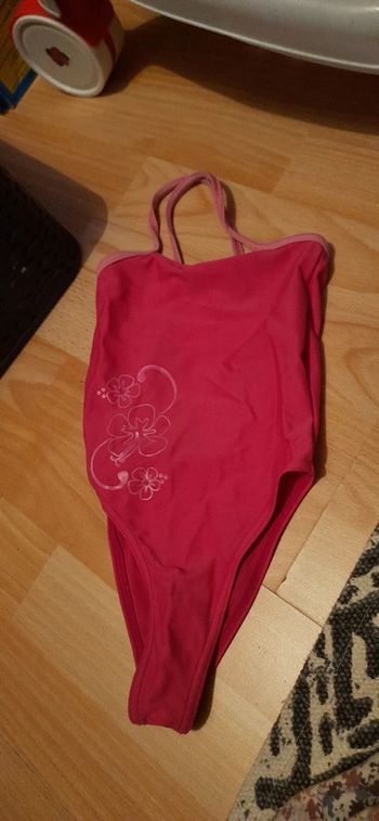 Maillot de bain 1 pièce Decathlon 4ans