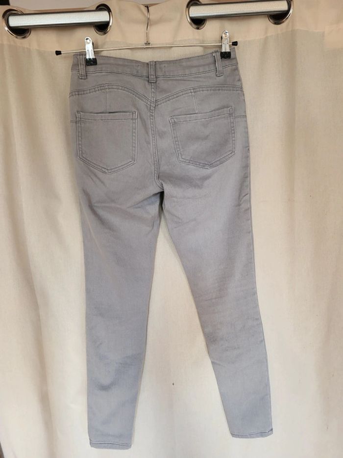 Jean primark taille 38 - photo numéro 3