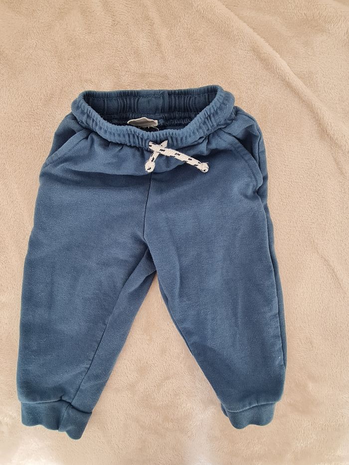 Lot 5 joggings - photo numéro 4