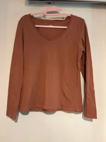 T-shirt manches longues Kiabi col V rose - taille M