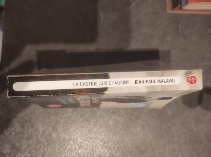 La bastide aux chagrins Jean-Paul Malaval - Ex. hors commerce Livre de Poche - photo numéro 2