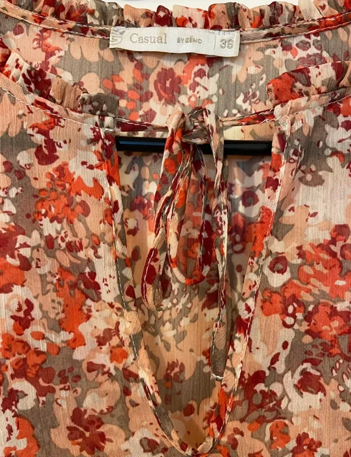 Blouse fleurie transparente - photo numéro 4