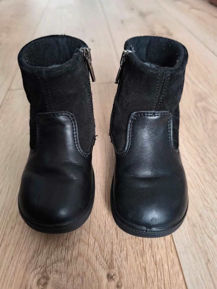 Bottines fille chaudes Primigi noires Taille 22 - photo numéro 2