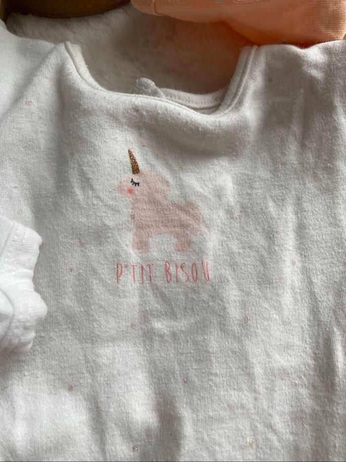 Lot de trois pyjamas - photo numéro 3