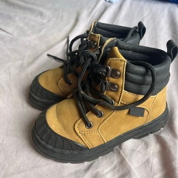 Chaussure taille 25