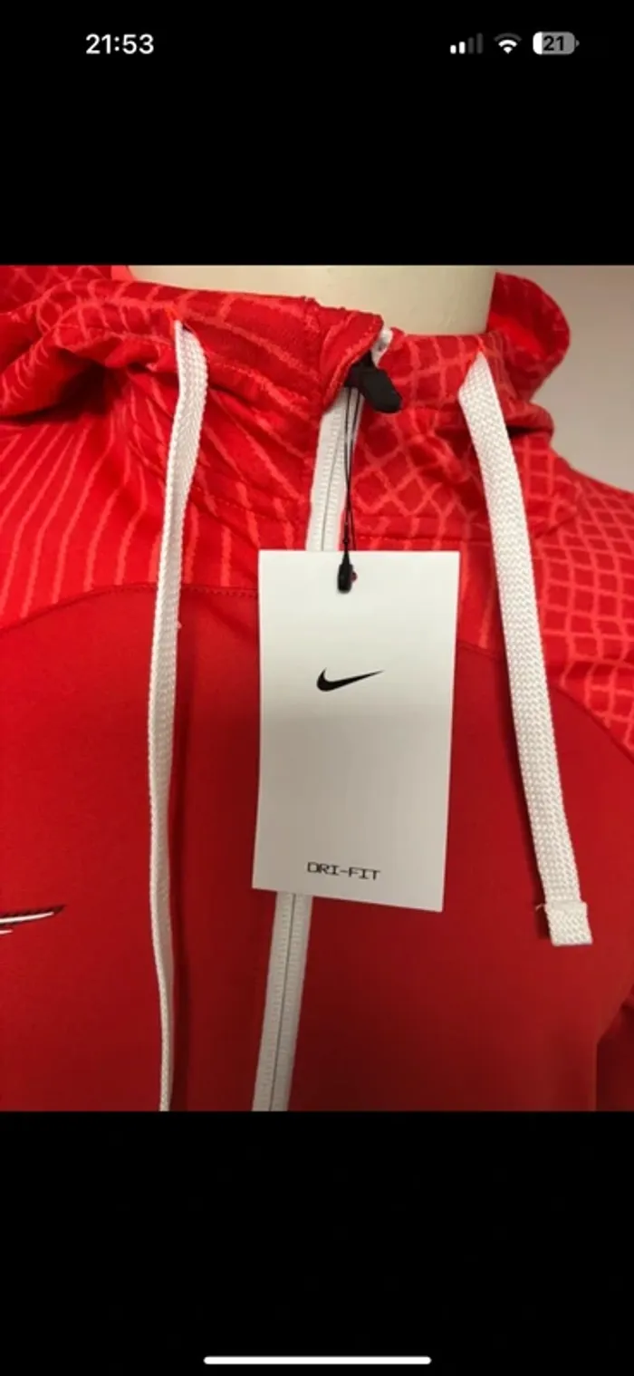 Sweat à capuche Nike rouge - Taille M - Neuf avec étiquette - photo numéro 13