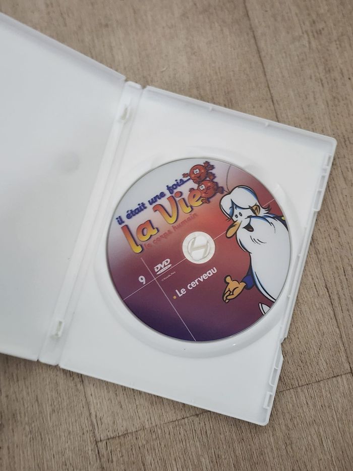 DVD + Album - Il était une fois la vie. - photo numéro 5