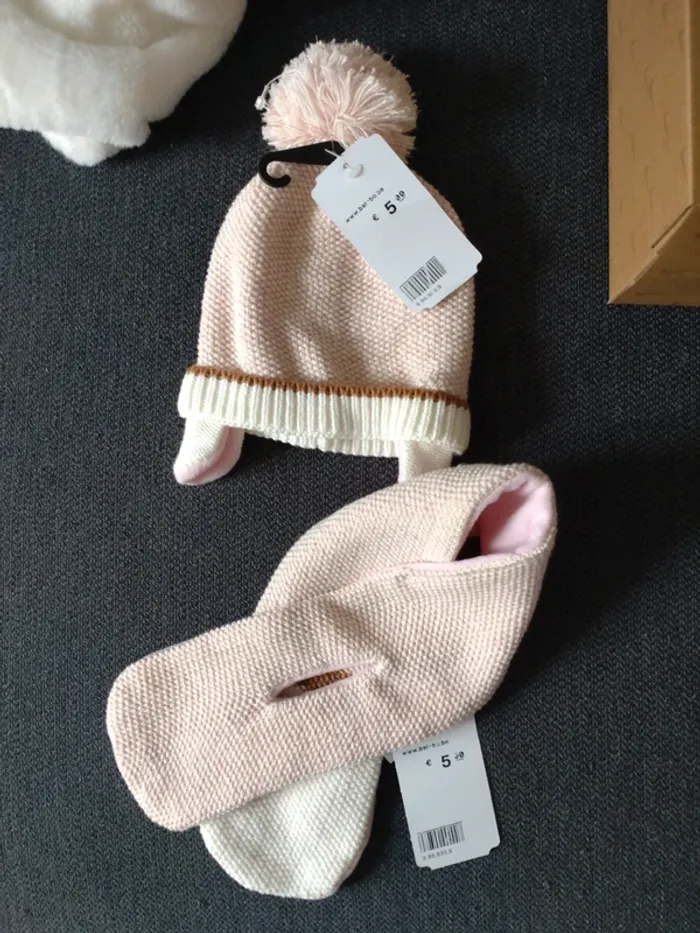 Ensemble Bonnet et écharpe bel&bo