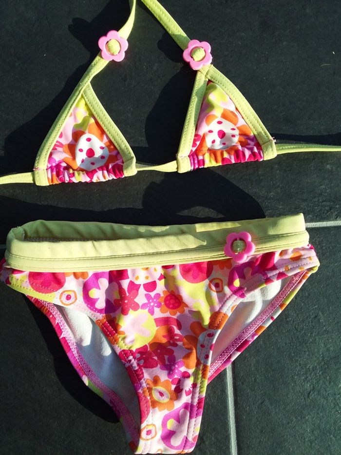 Joli maillot de bain fleuri fille 4 ans Orchestra - photo numéro 3