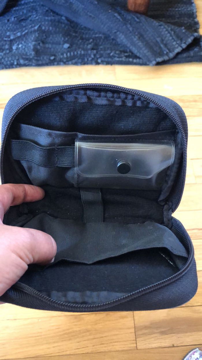 Petite trousse maquillage ou de rangement - photo numéro 4