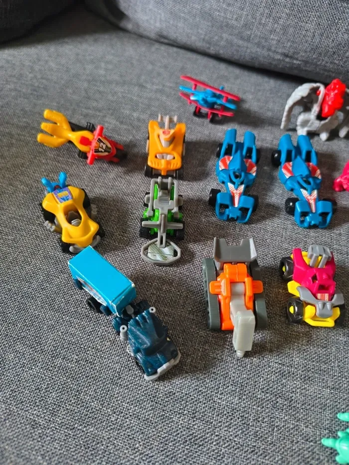 Lot de petits jouets Kinder surprise - photo numéro 5