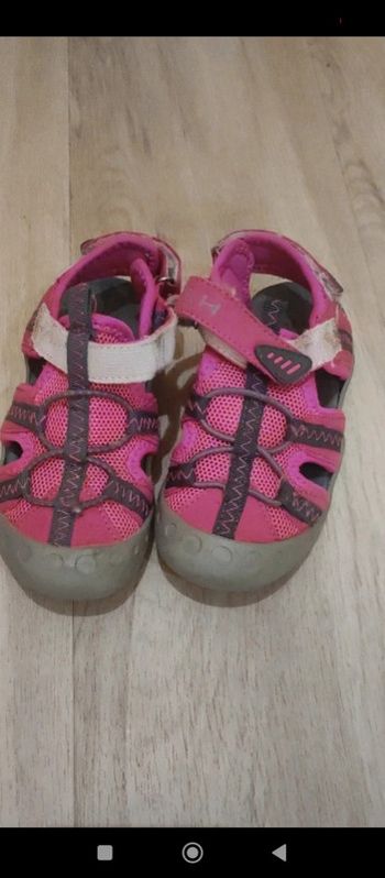 Nus pieds taille 27 la halle bon état