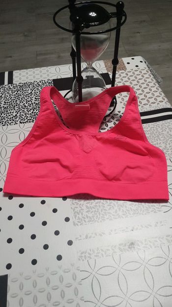 Brassière rose fluo