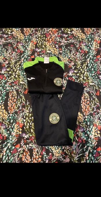 Survêtement football taille 10 ans