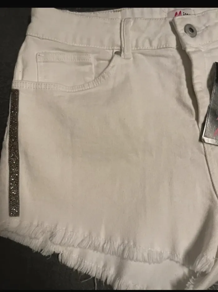 Short en jean blanc Mim – Taille 38 – Neuf - photo numéro 4