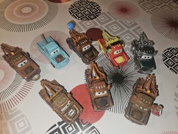 Lot de voitures cars Mattel tbe et bonne état rare Prix bas pour ces modèles 