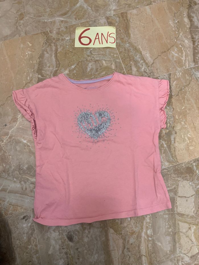T shirt 6 ans - photo numéro 2