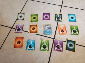 Lot de cartes Pokémon brillante goupix d'alola