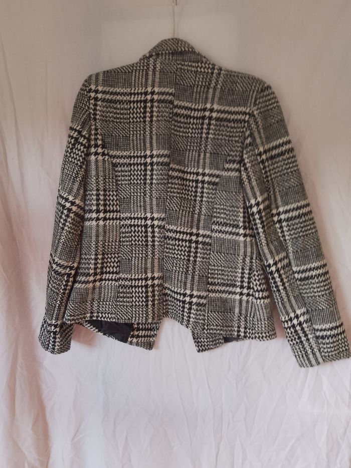 Ensemble veste et jupe Fabriqué en Italie - photo numéro 4