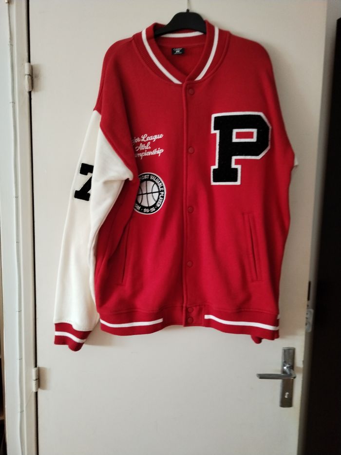 Lots de 2 vestes - photo numéro 1