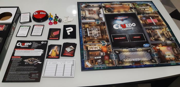 Jeu Cluedo édition menteurs - photo numéro 4