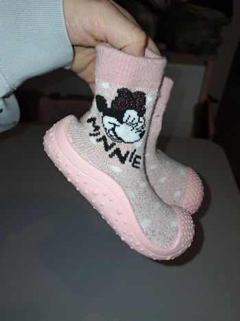 Chaussons effet chausettes