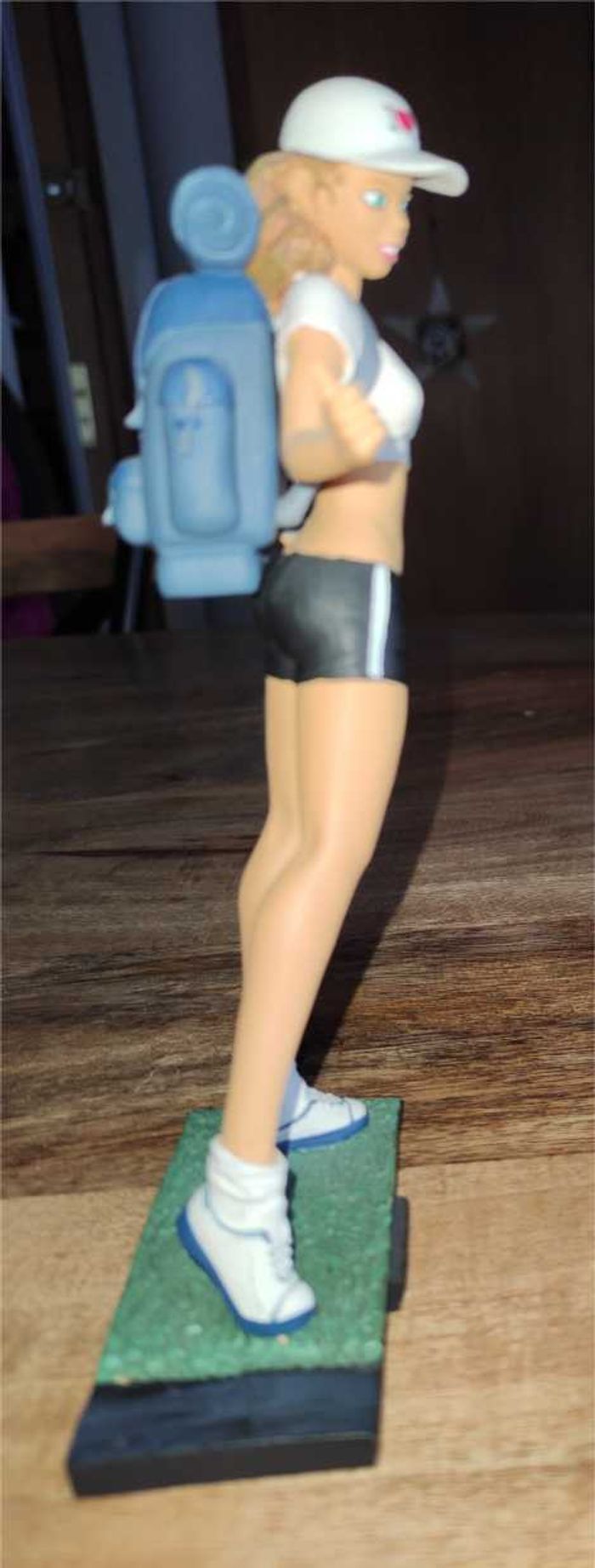 Natalia figurine Manara - photo numéro 4