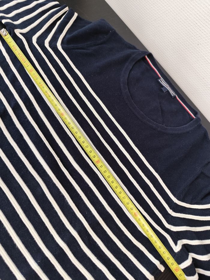 Pull marine à rayures blanches marinière - Tommy Hilfiger Taille S (US - Dimensions en photo) - photo numéro 7