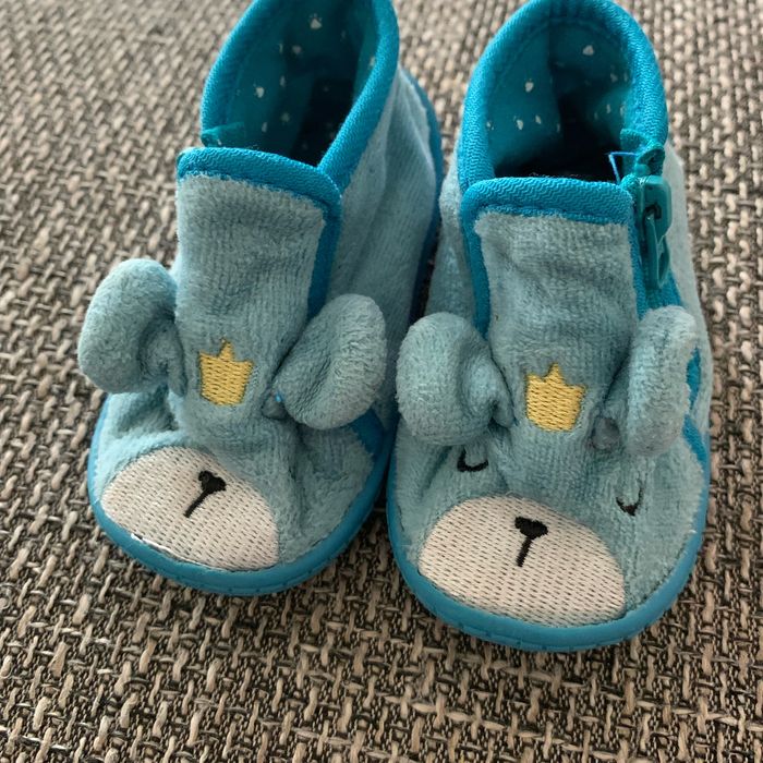 Chausson garçons taille 18