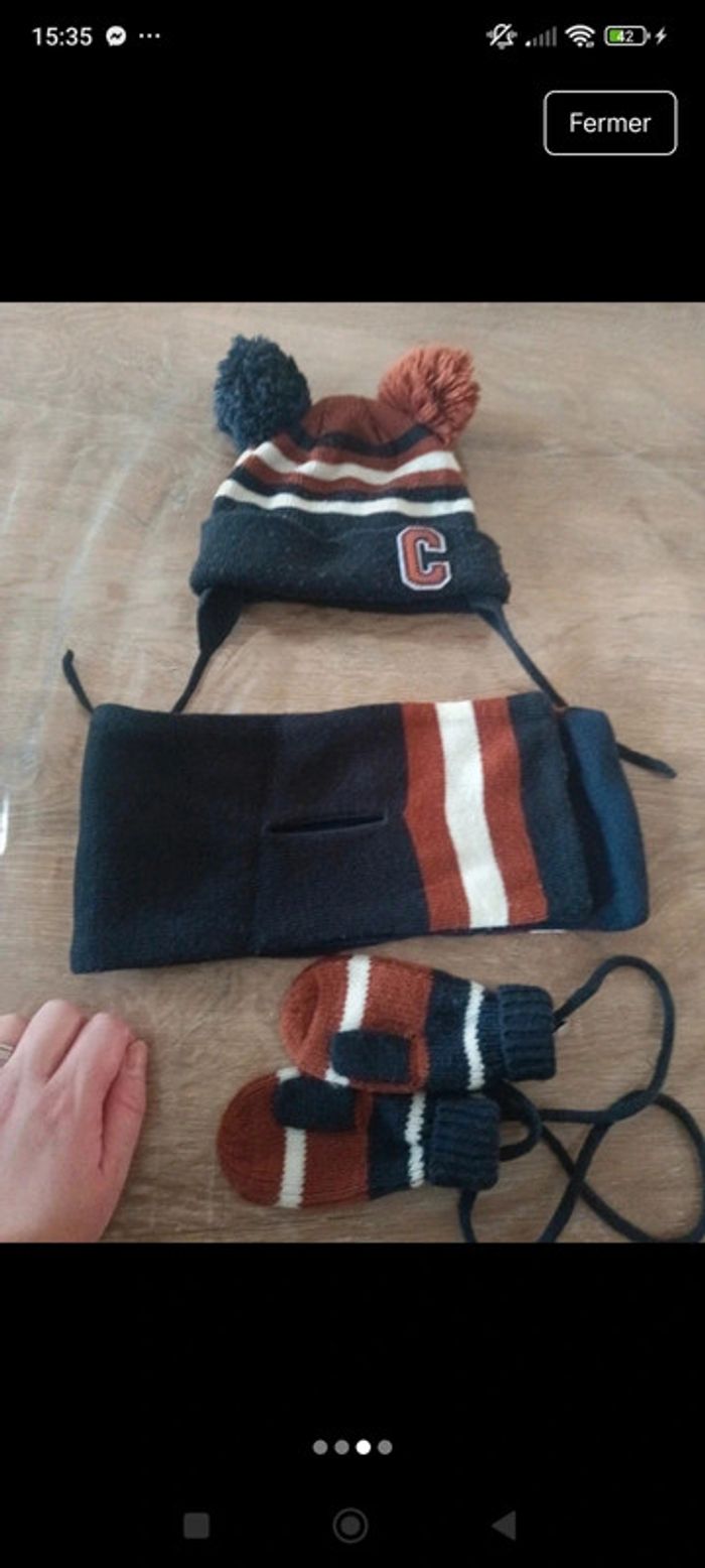 Ensemble bonnet mouffle écharpe garçon 6/12 mois