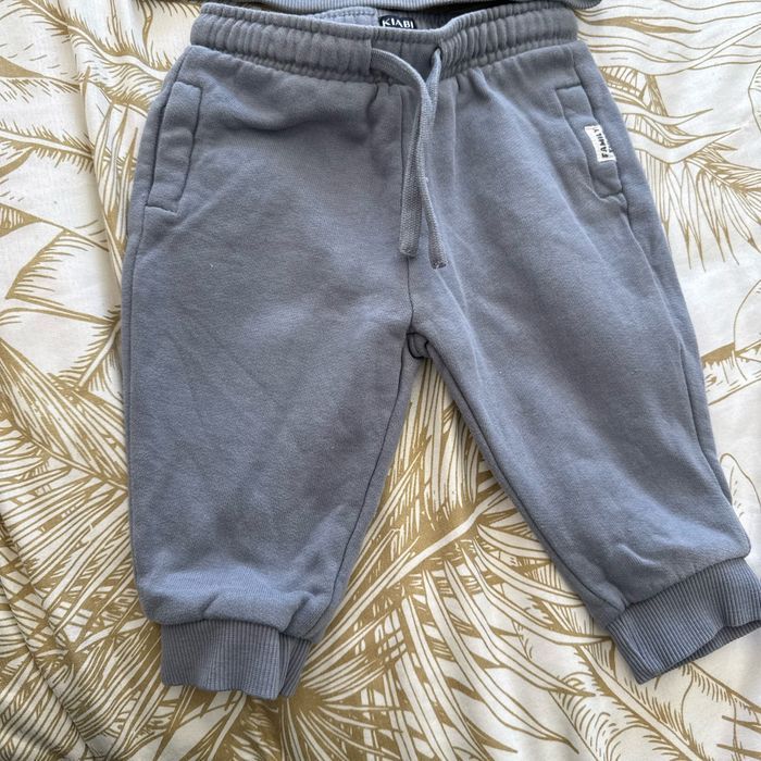 Ensemble 6 mois - photo numéro 2