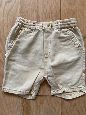 Short Zara