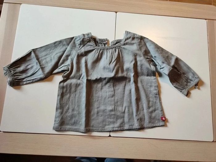 Chemise petit bateau.