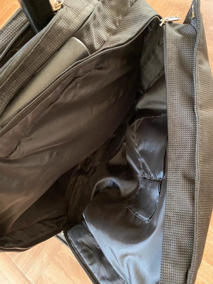 Cartable valise à roulettes multi poches Michelin - photo numéro 8