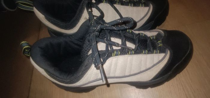 Baskets randonnée beige/noires Quechua - photo numéro 4