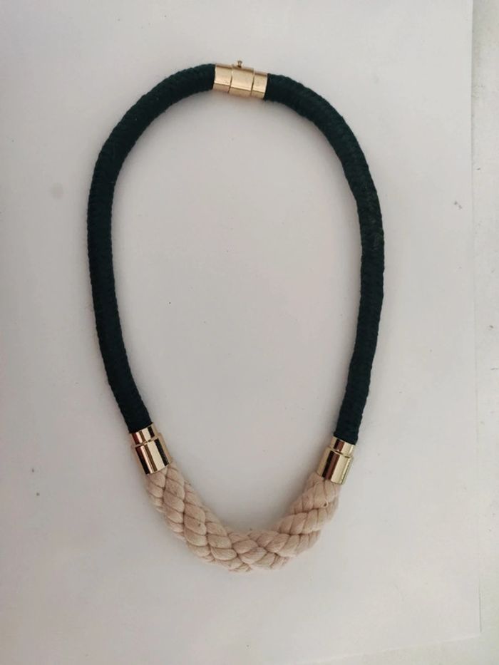 Collier chic - photo numéro 3