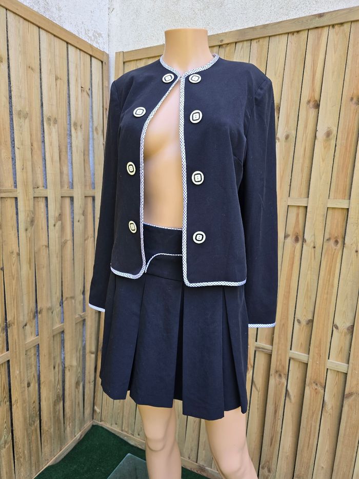 Tailleur jupe plissée rétro 🍒y2k vintage années 2000🍒jamais porté taille 34 - photo numéro 4